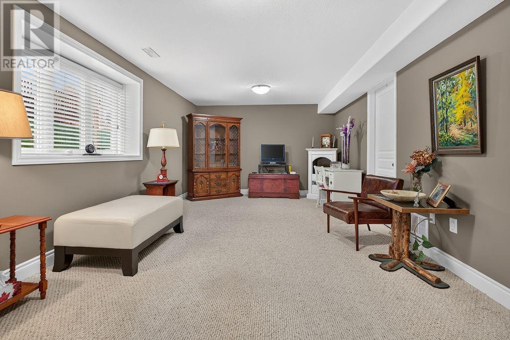 233 Billiards Way Property Photo 39