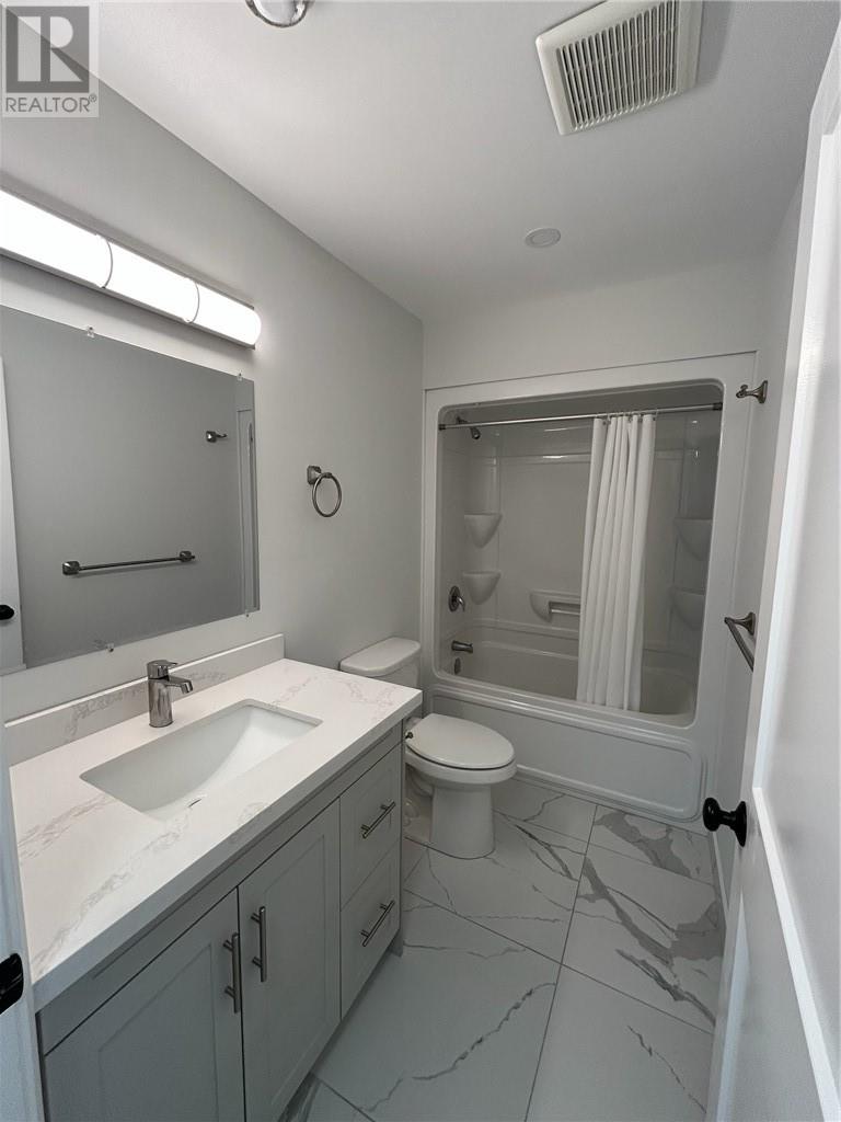 2054 Bancroft Drive Property Photo 13