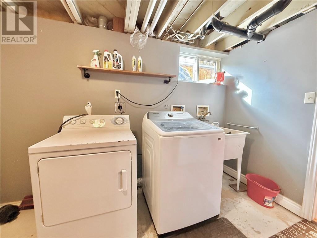 2308 Josephine Street Property Photo 34