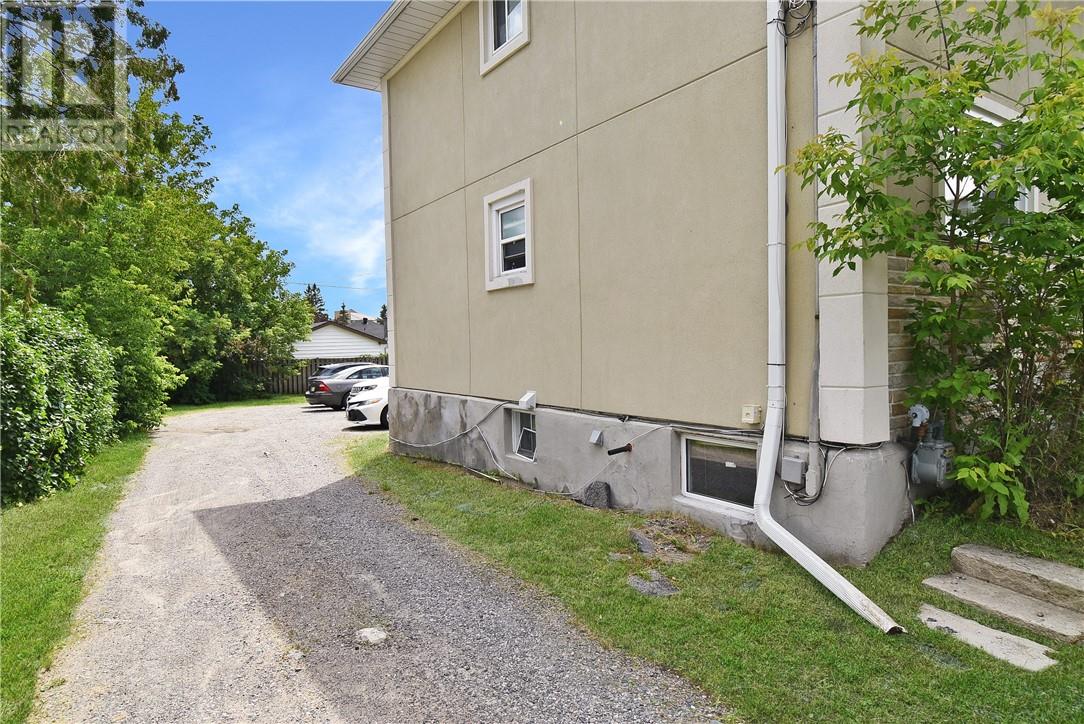 2005 Richard Street Property Photo 2