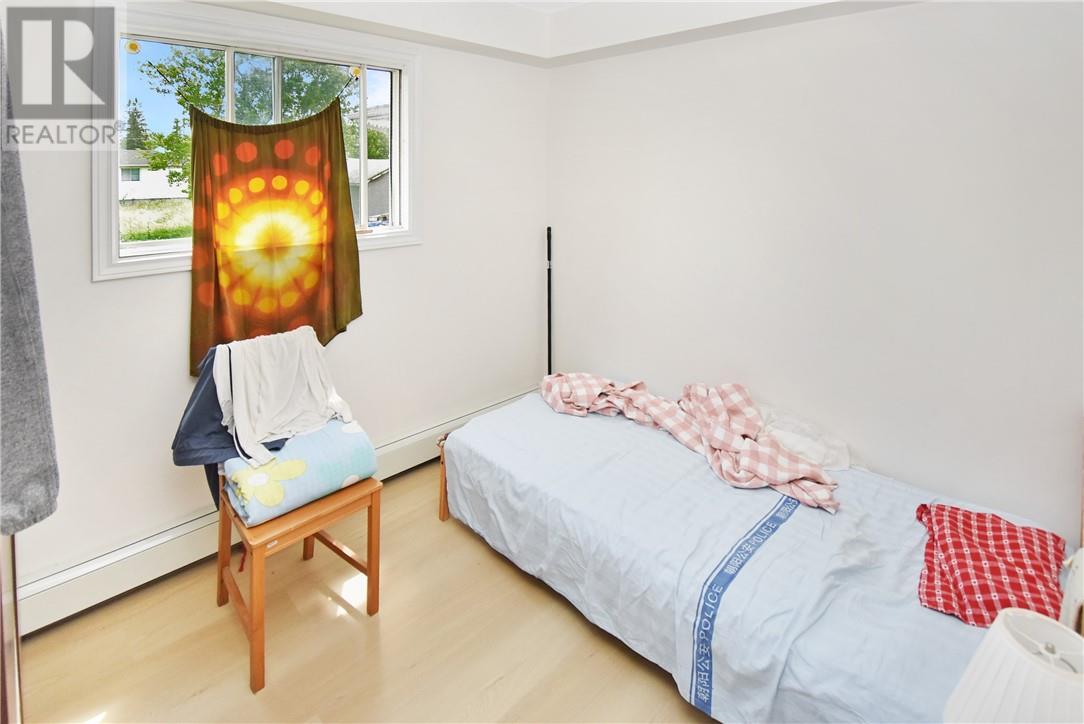 2005 Richard Street Property Photo 11