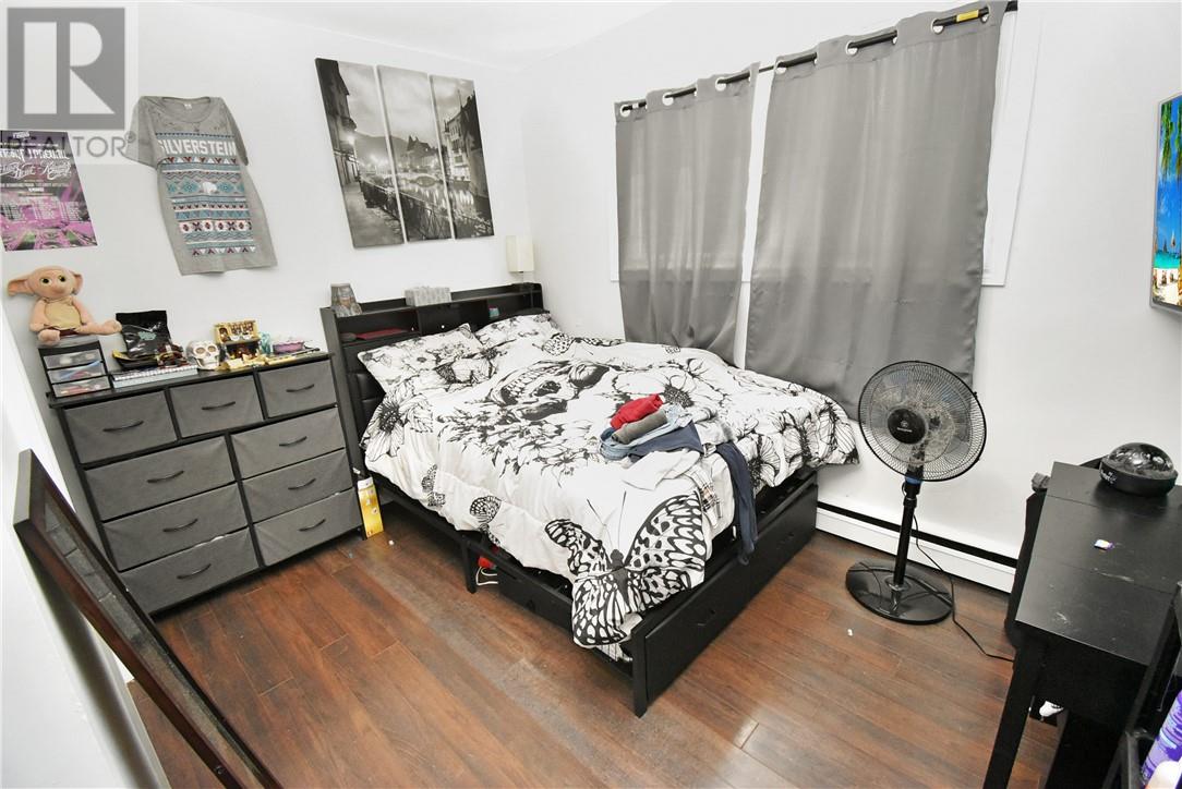 2005 Richard Street Property Photo 16
