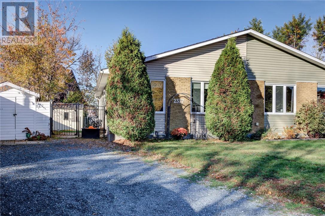 2337 Grenoble Street Property Photo 1