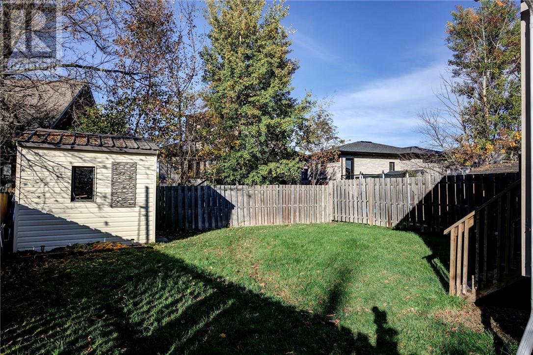 2337 Grenoble Street Property Photo 22