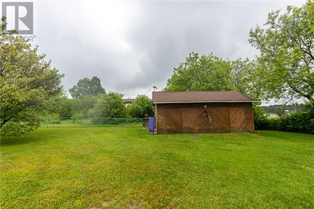 584 Mead Boulevard Property Photo 42