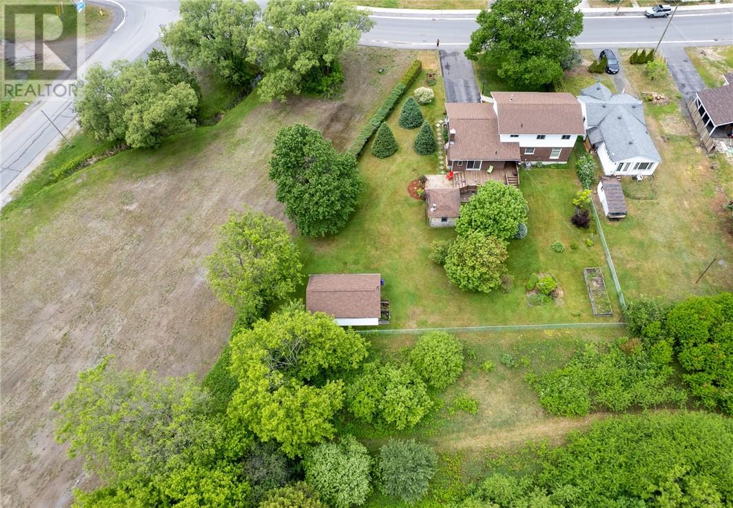 584 Mead Boulevard Property Photo 54