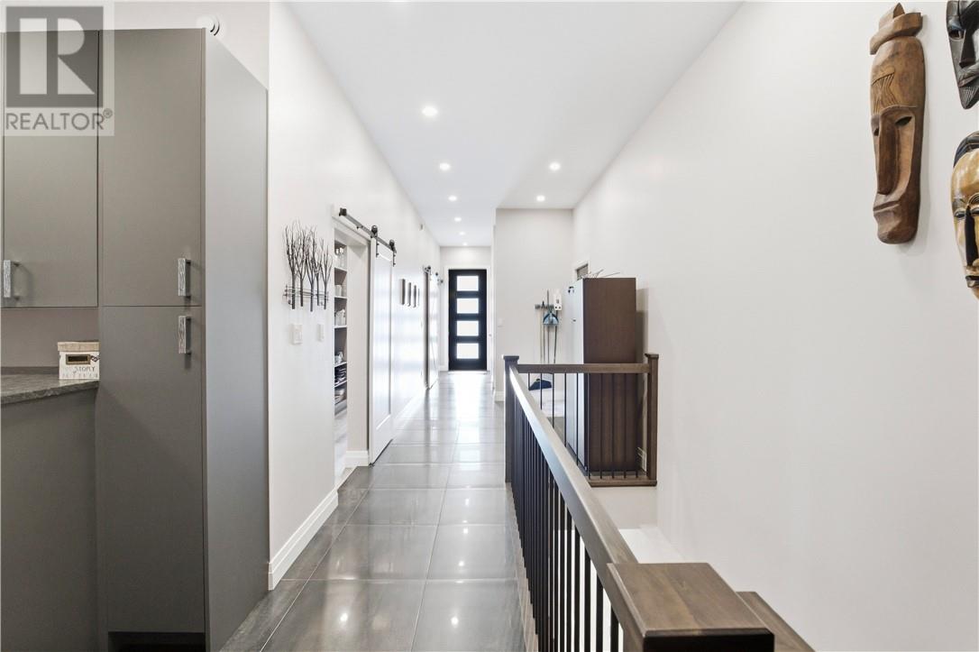 41 Greenway Drive Property Photo 18