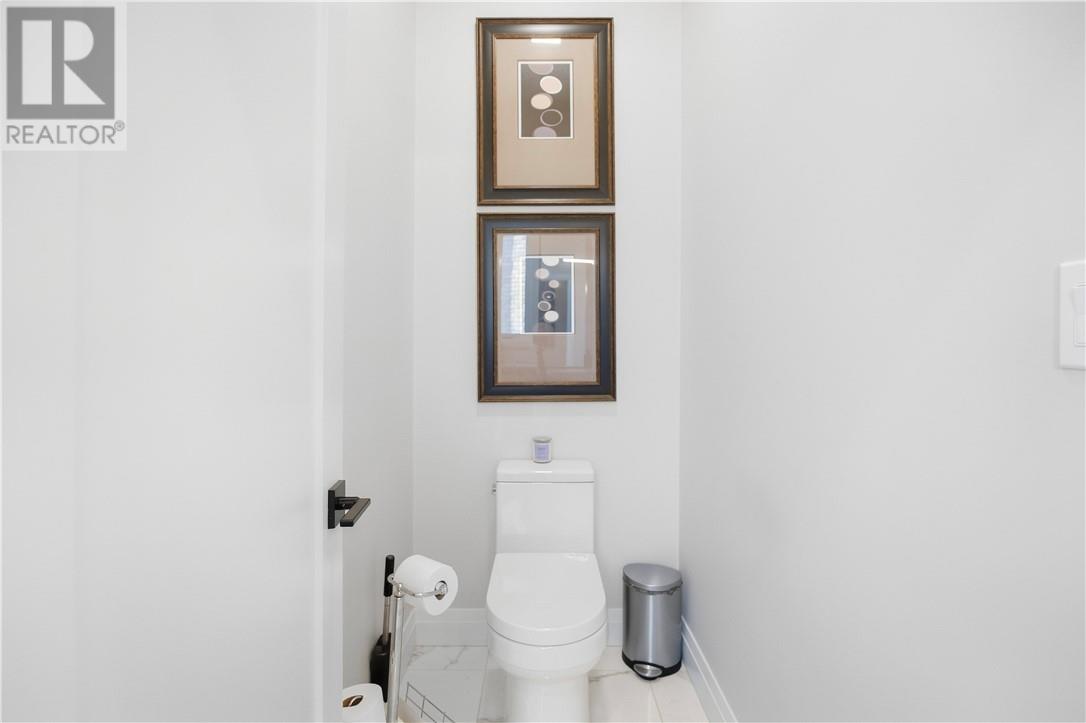 41 Greenway Drive Property Photo 28