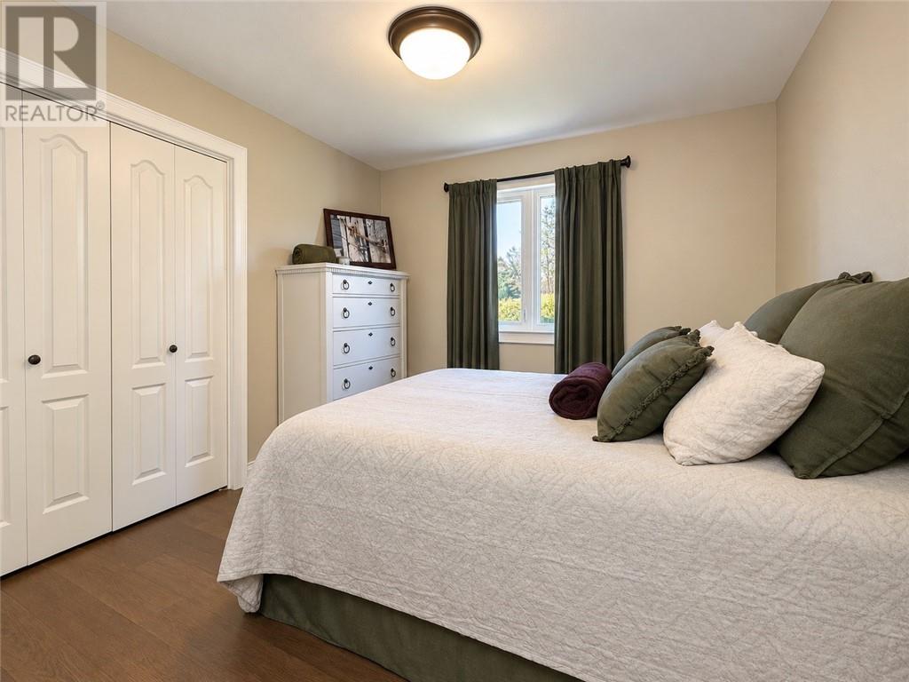 22 Walter Avenue Property Photo 18