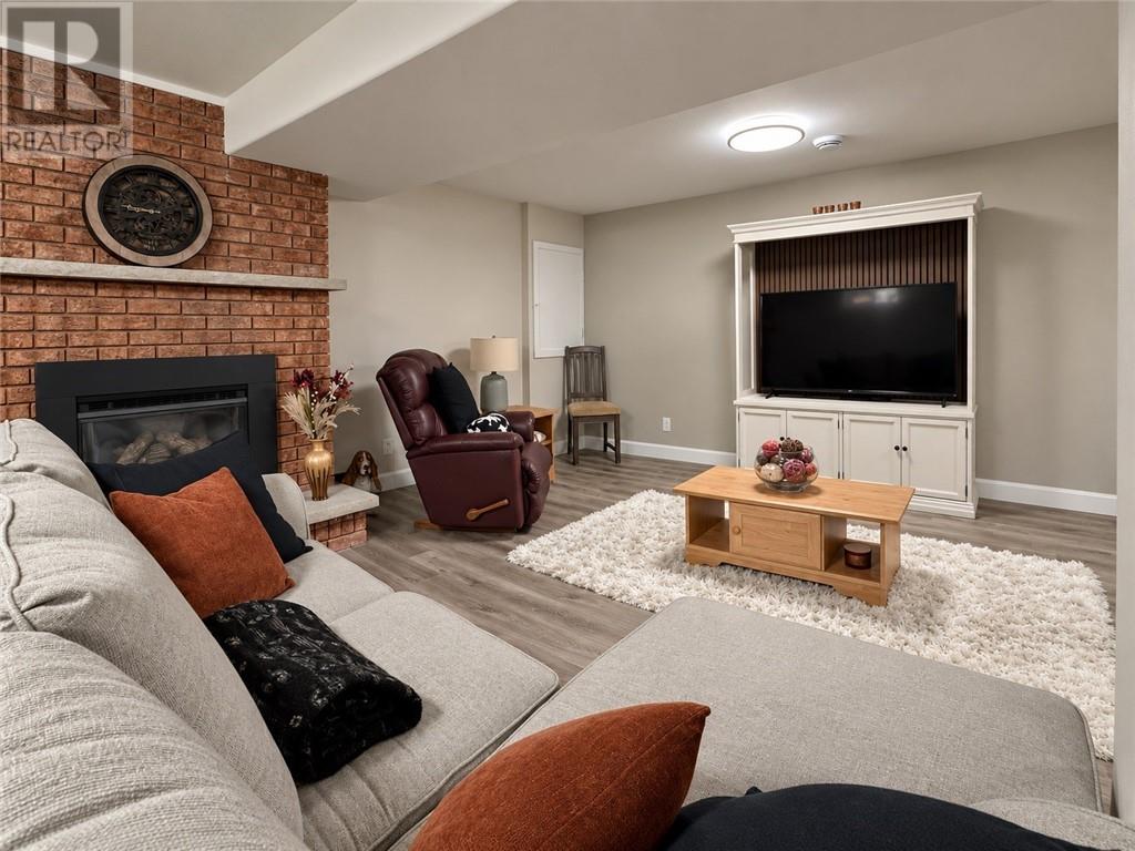 22 Walter Avenue Property Photo 24