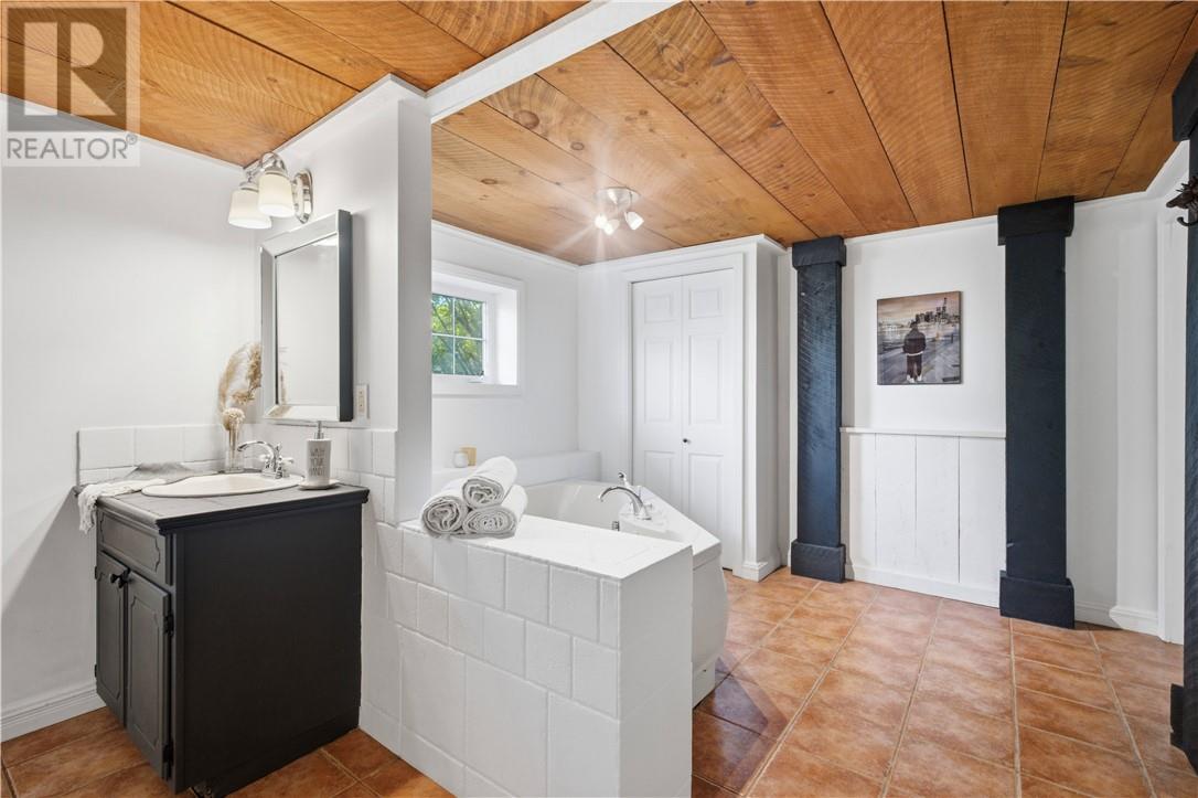 4663 Guy Avenue Property Photo 35