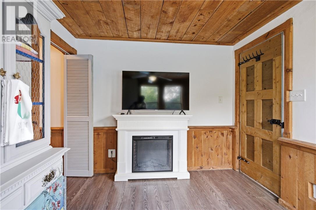 4663 Guy Avenue Property Photo 58