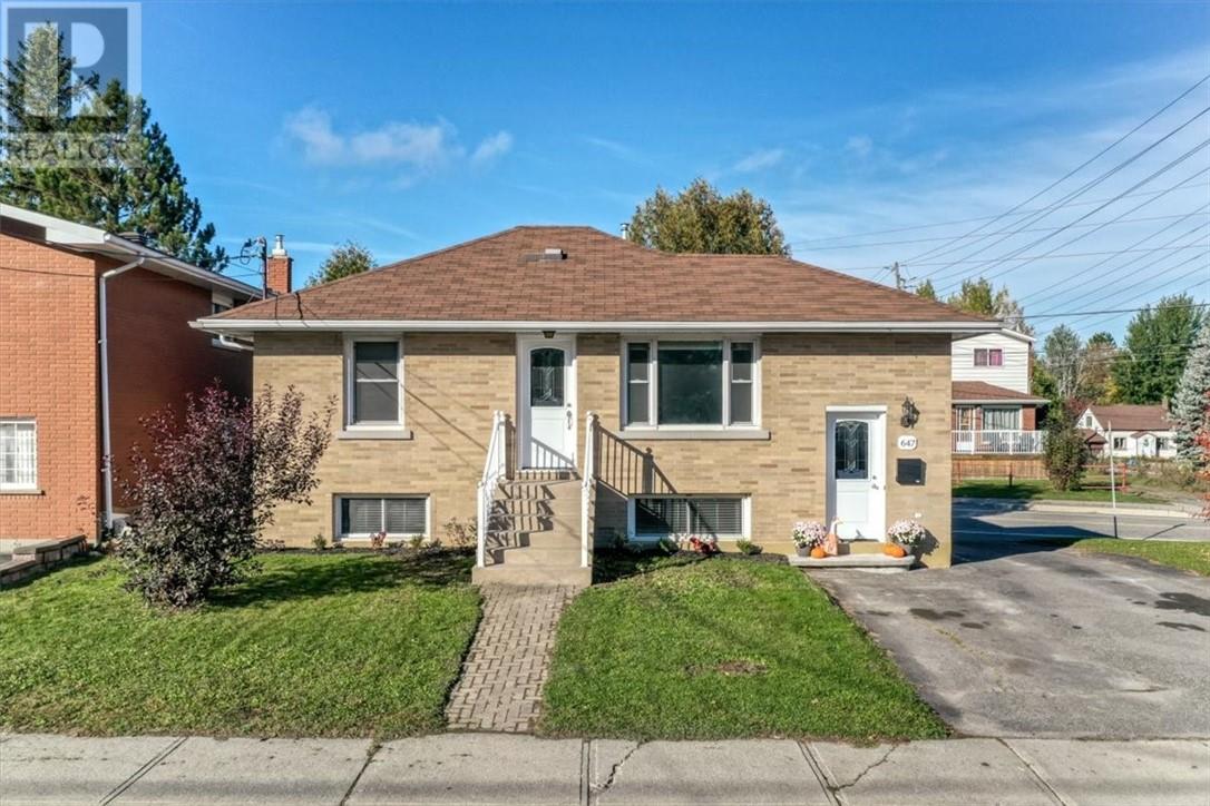 647 Whittaker Street Property Photo 1