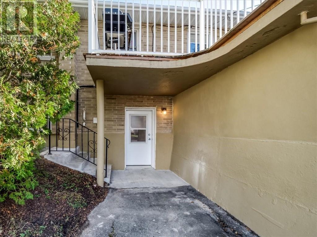 647 Whittaker Street Property Photo 10
