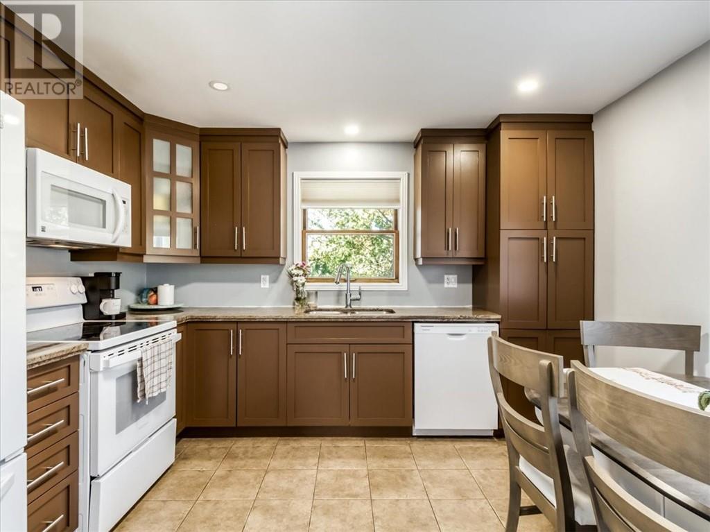 647 Whittaker Street Property Photo 12