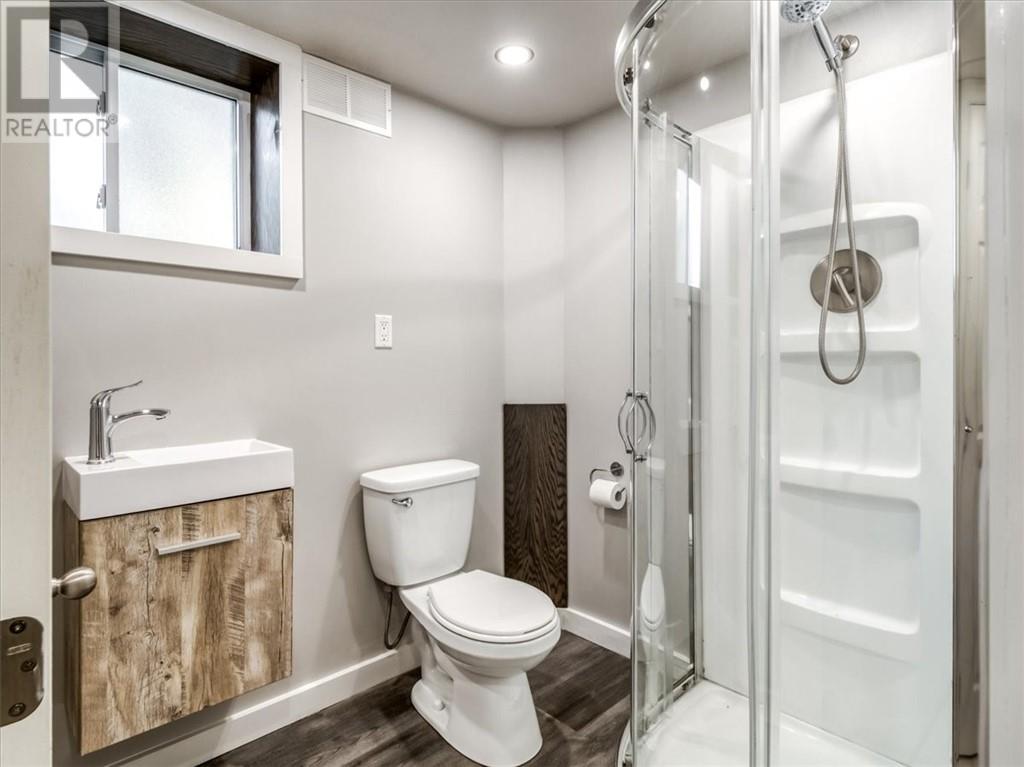 647 Whittaker Street Property Photo 34
