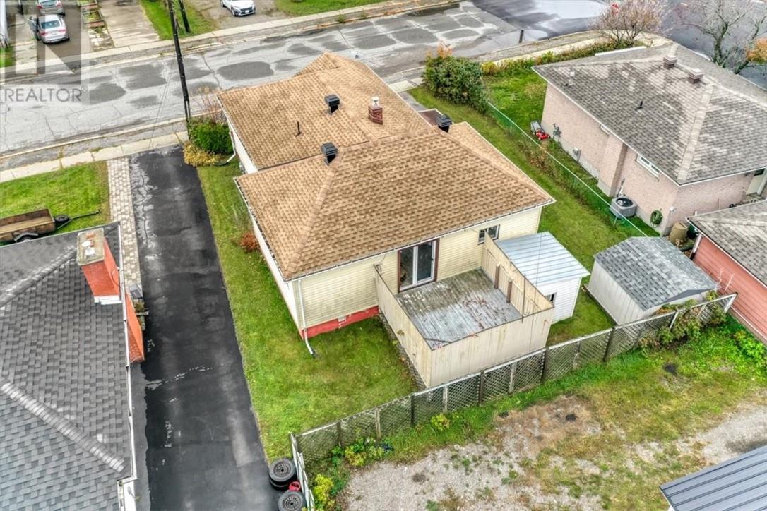 7 King Street Property Photo 6