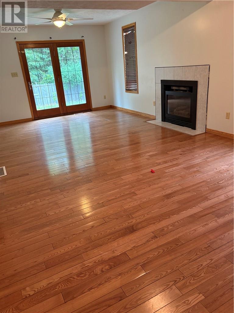 4434 Leger Property Photo 9