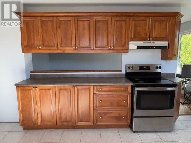 195 Donald Street Property Photo 14