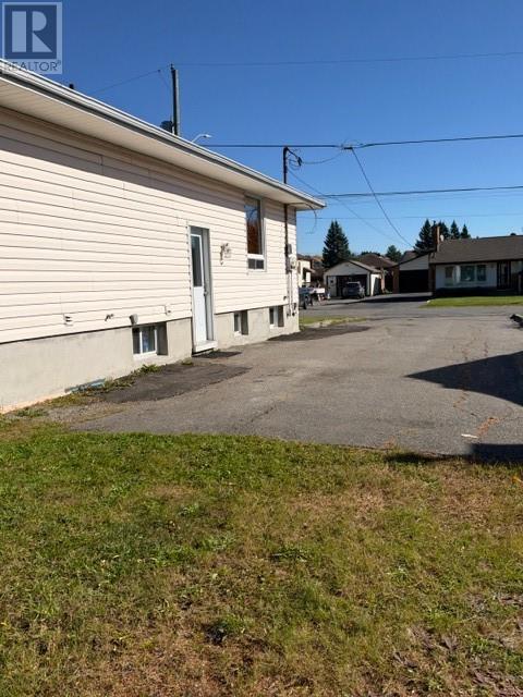 195 Donald Street Property Photo 30