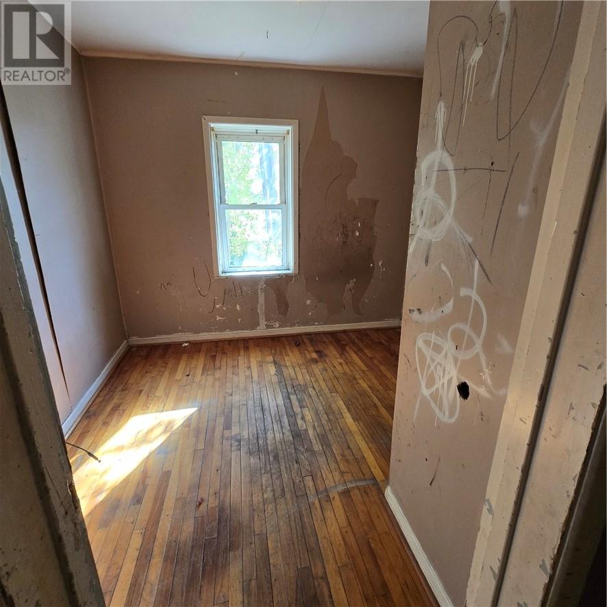 14 Fairview Avenue Property Photo 11