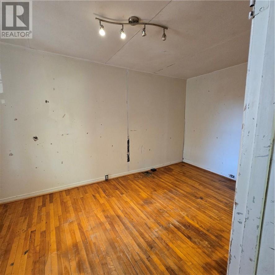 14 Fairview Avenue Property Photo 12