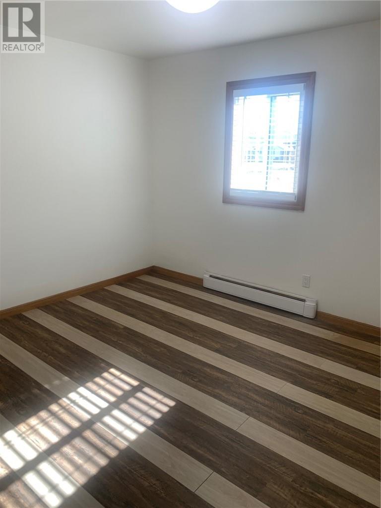 545 Mead Boulevard Property Photo 8