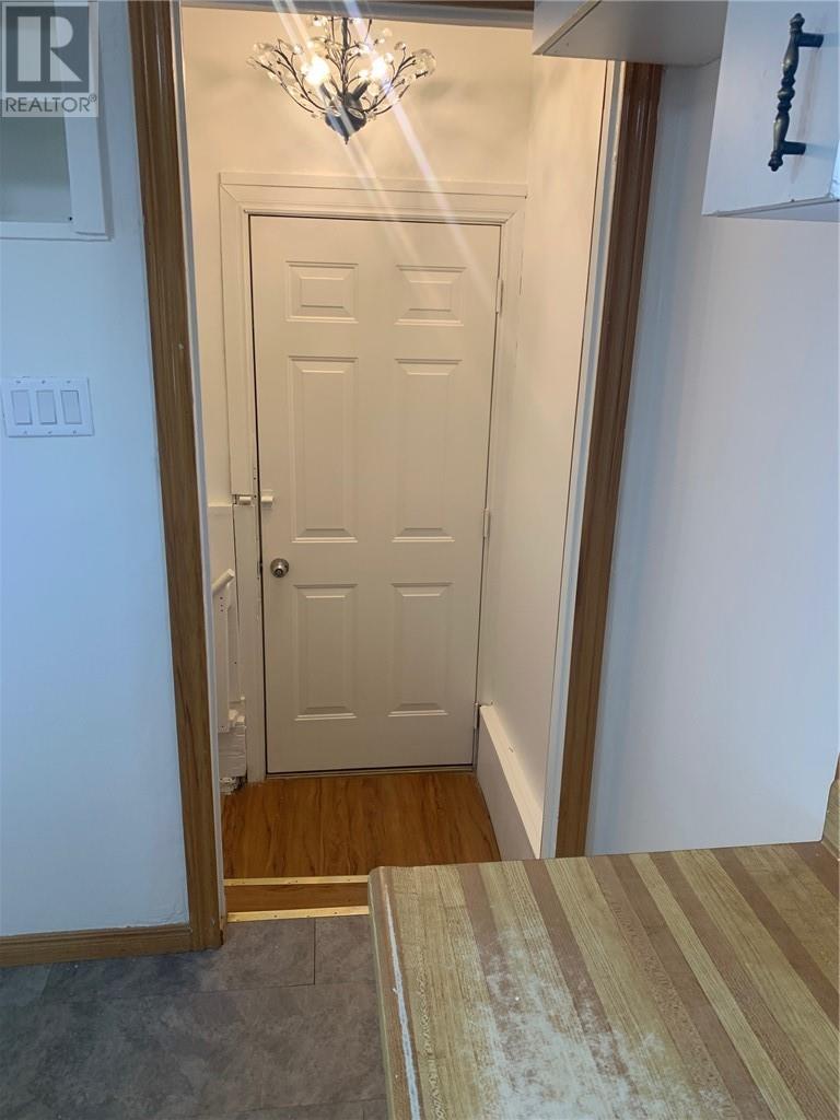 545 Mead Boulevard Property Photo 16
