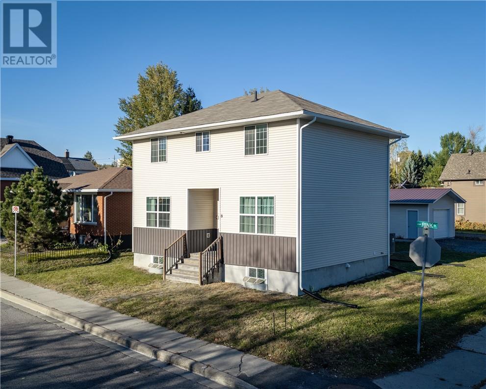 8 Rink Property Photo 32