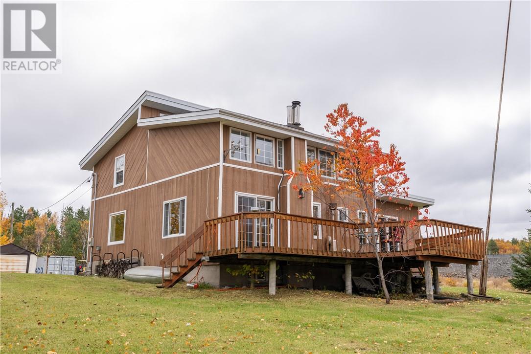 2903 Treeview Road Property Photo 12