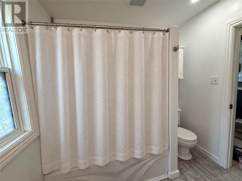 54 Maple Crescent Property Photo 13