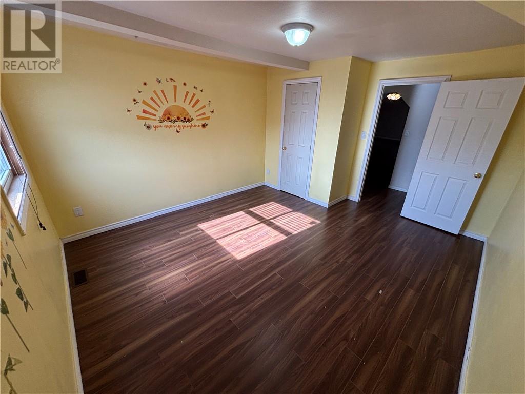 7 Second Avenue Unit# Upper Property Photo 8