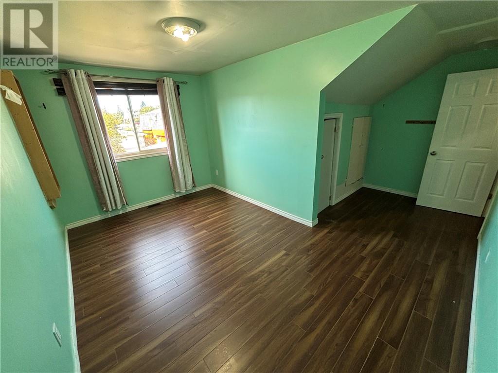 7 Second Avenue Unit# Upper Property Photo 11