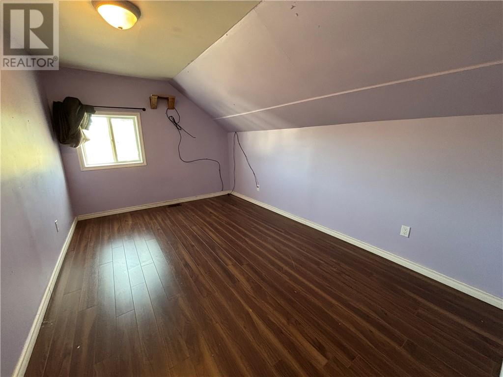 7 Second Avenue Unit# Upper Property Photo 12