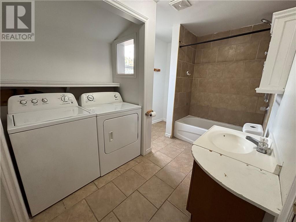 7 Second Avenue Unit# Upper Property Photo 15