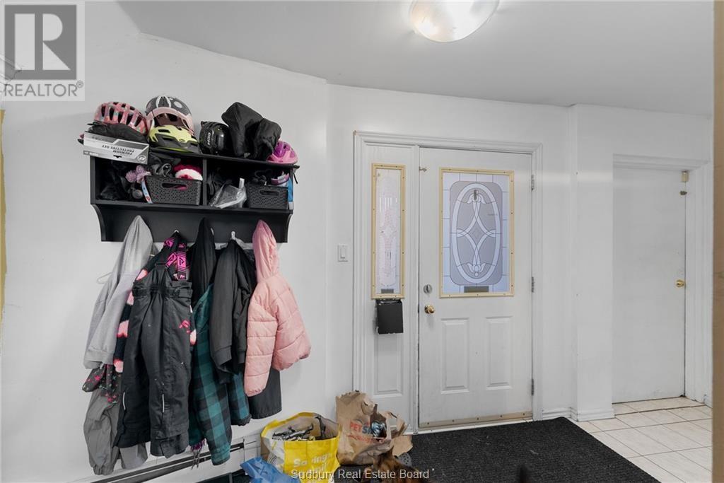 29 Laren Street Property Photo 5
