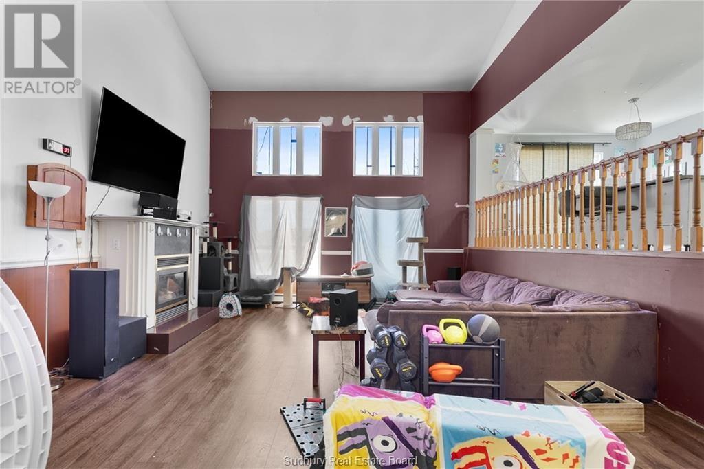 29 Laren Street Property Photo 6