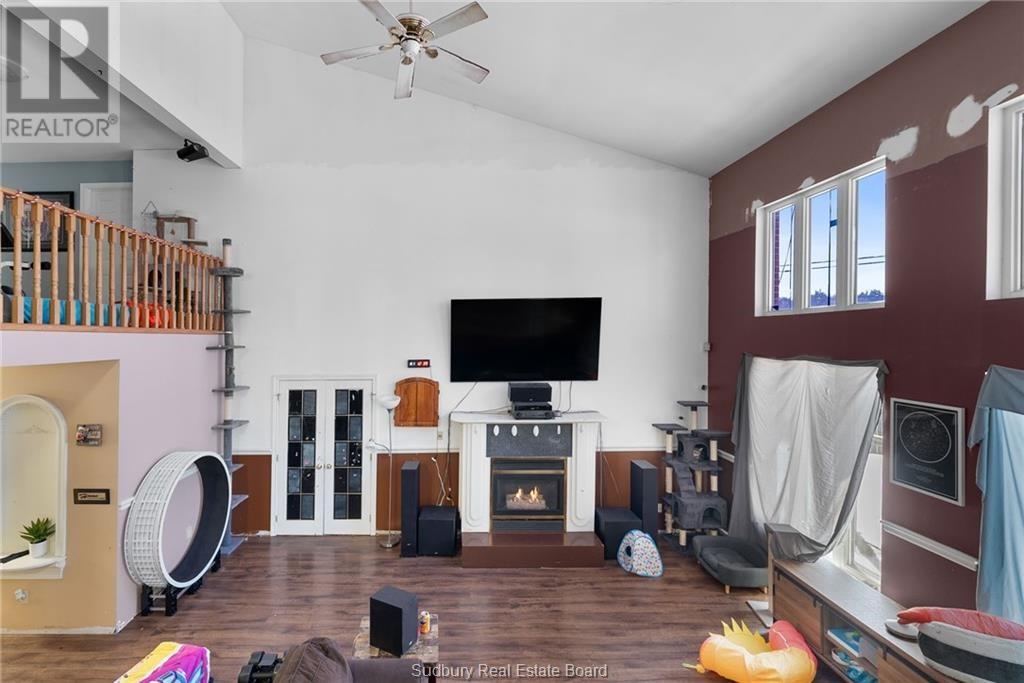 29 Laren Street Property Photo 8