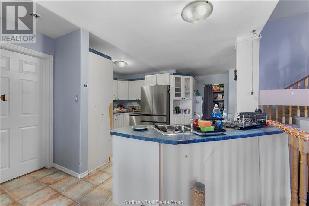 29 Laren Street Property Photo 10