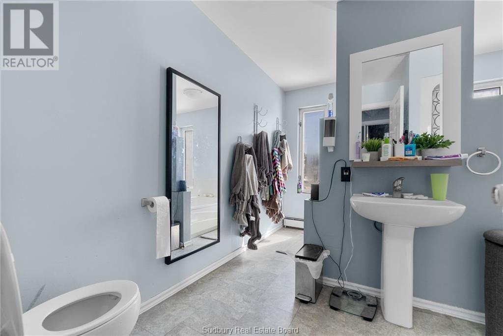 29 Laren Street Property Photo 15