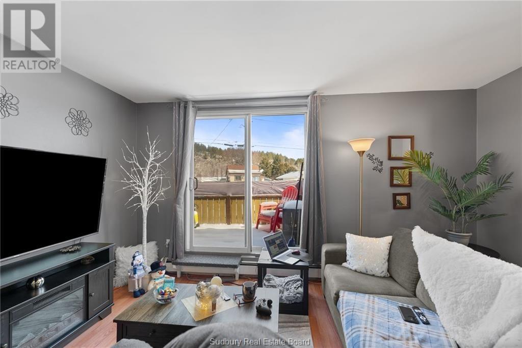 29 Laren Street Property Photo 29