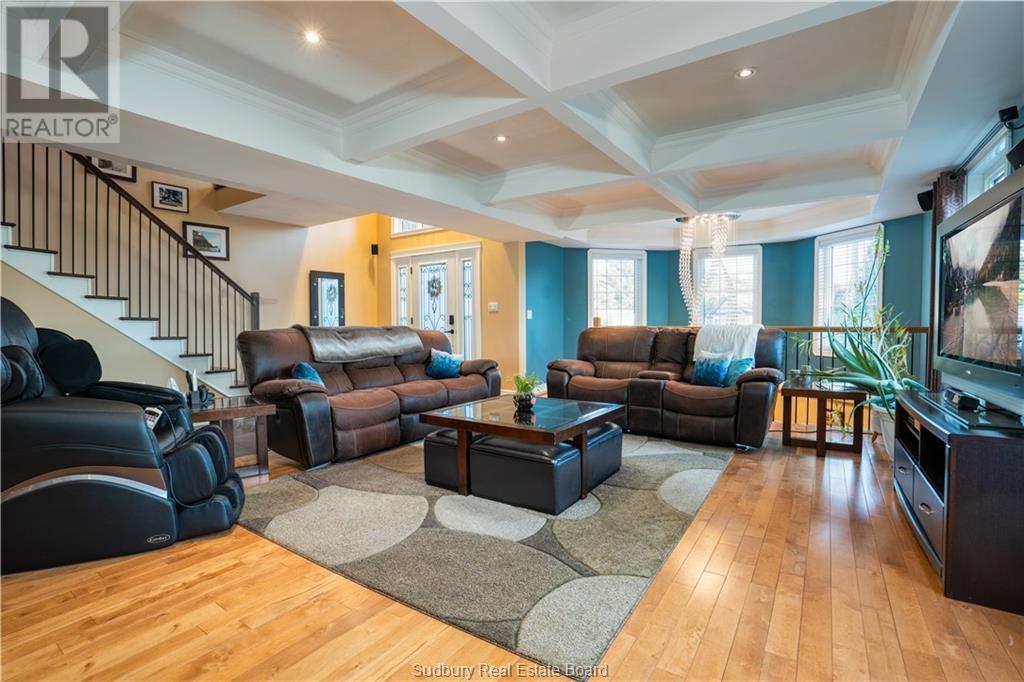 36 Riverside Drive Property Photo 4