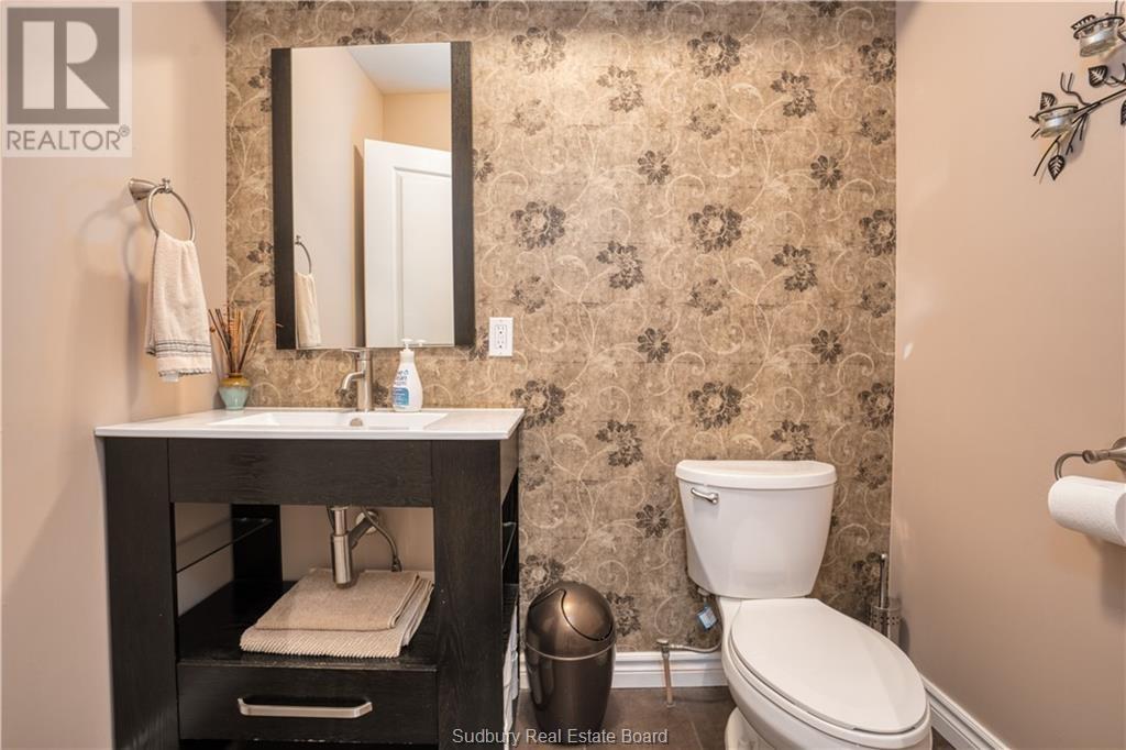 36 Riverside Drive Property Photo 9