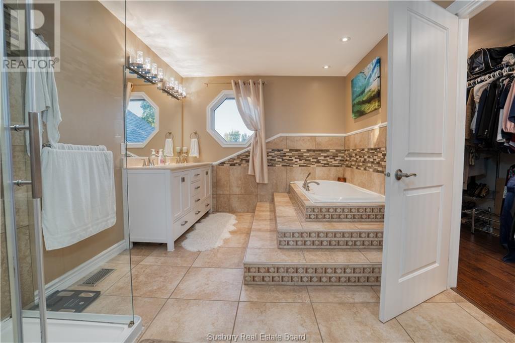 36 Riverside Drive Property Photo 12