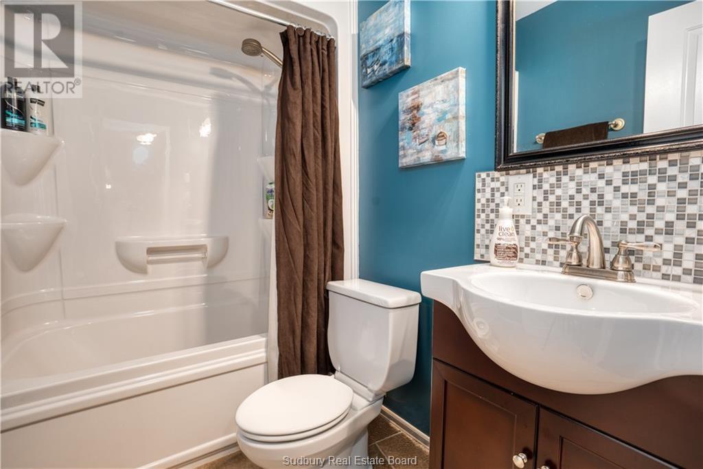 36 Riverside Drive Property Photo 22