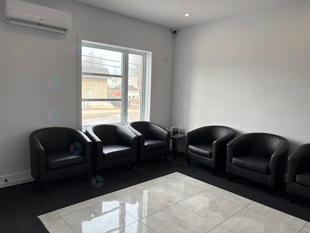 127 Rue Salaberry, #2 Property Photo 2