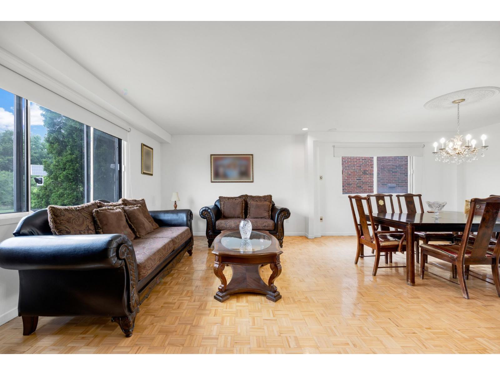 4958 4e Rue Property Photo 4