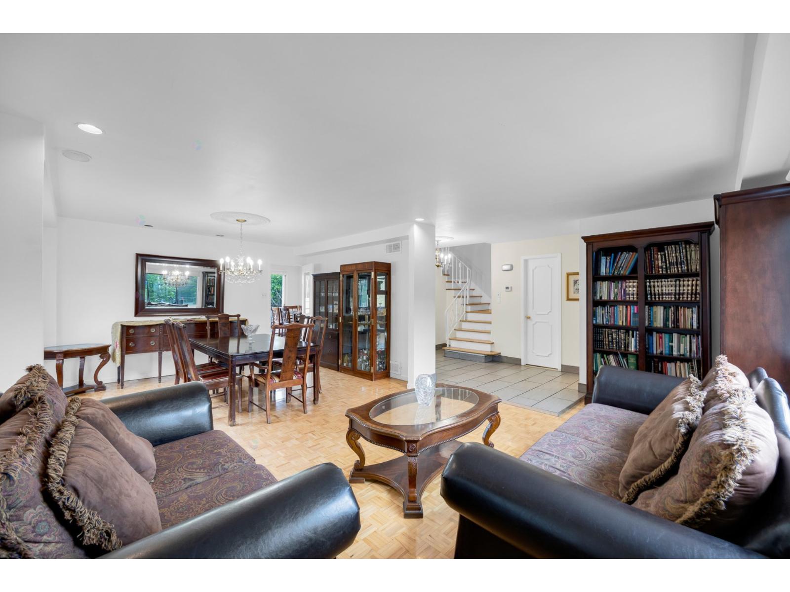 4958 4e Rue Property Photo 5