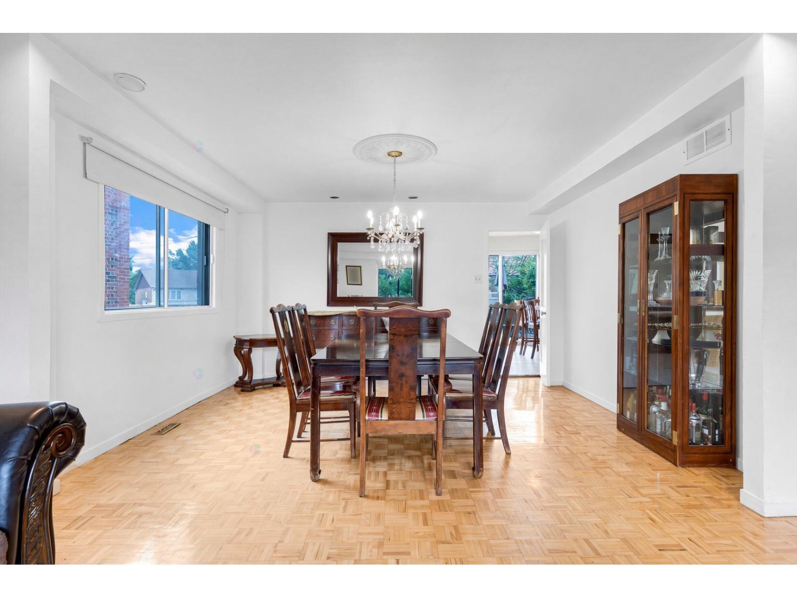 4958 4e Rue Property Photo 6