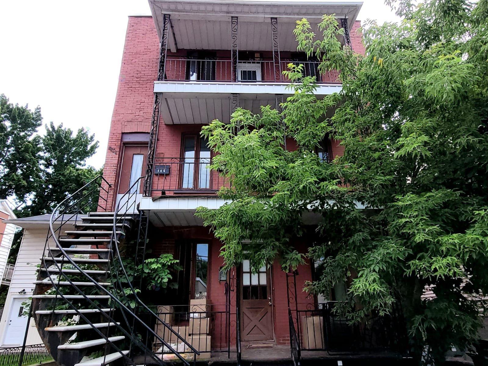 144-148 Av. Duranceau